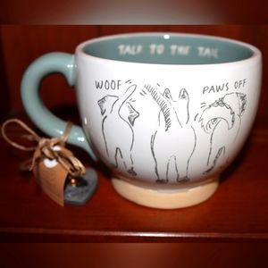 Teacup with collar tag